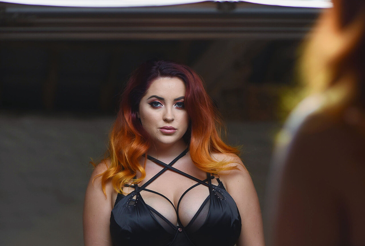 Lucy V Shooting in Sexy Black Lingerie